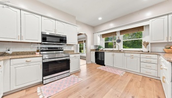 293 Monroe Street, Monroeville, 44847, 5 Bedrooms Bedrooms, ,3 BathroomsBathrooms,Residential,For Sale,Monroe,20262459