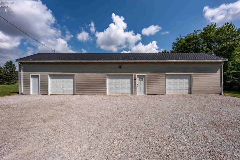 293 Monroe Street, Monroeville, 44847, 5 Bedrooms Bedrooms, ,3 BathroomsBathrooms,Residential,For Sale,Monroe,20262459