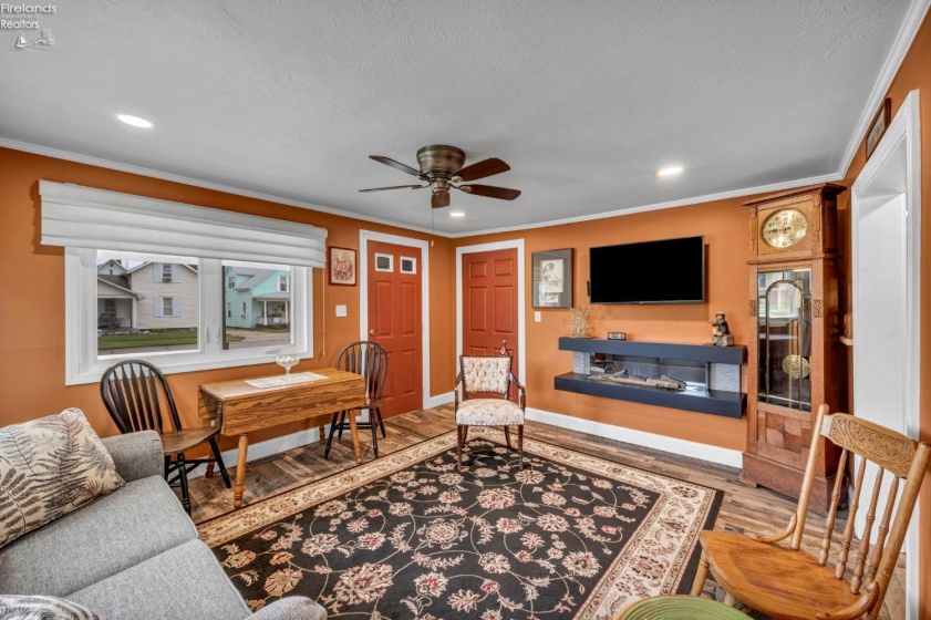 902 2nd Street, Port Clinton, 43452, 3 Bedrooms Bedrooms, ,2 BathroomsBathrooms,Residential,For Sale,2nd,20262568