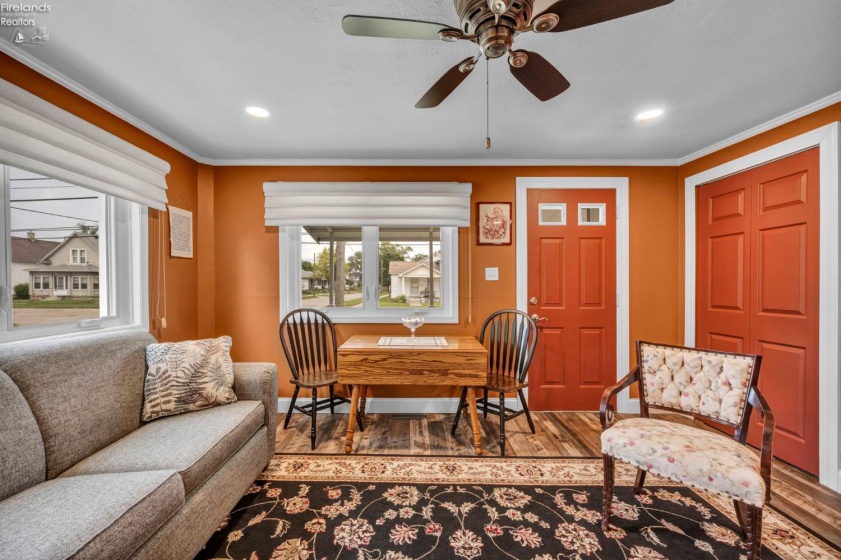 902 2nd Street, Port Clinton, 43452, 3 Bedrooms Bedrooms, ,2 BathroomsBathrooms,Residential,For Sale,2nd,20262568