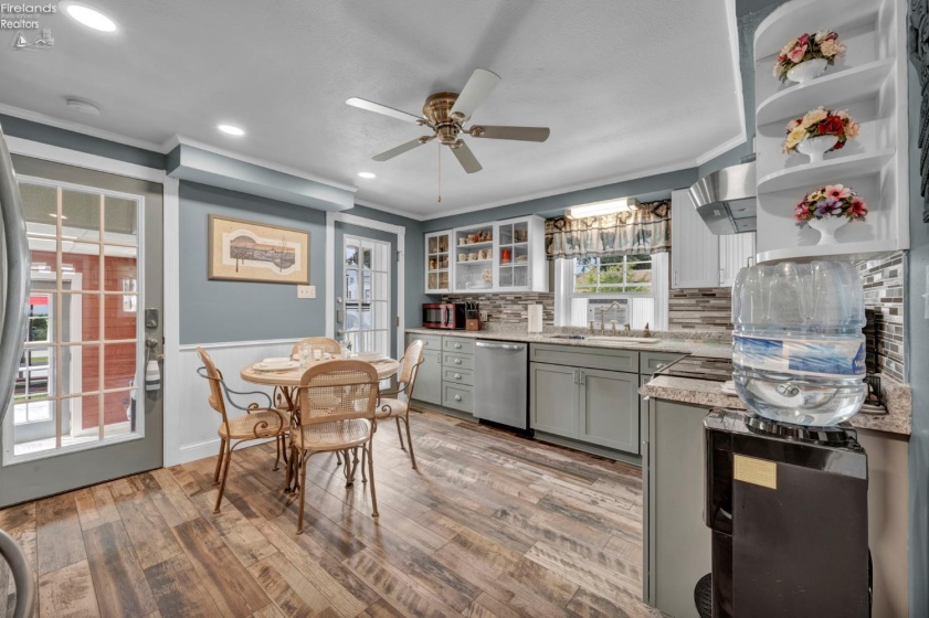 902 2nd Street, Port Clinton, 43452, 3 Bedrooms Bedrooms, ,2 BathroomsBathrooms,Residential,For Sale,2nd,20262568