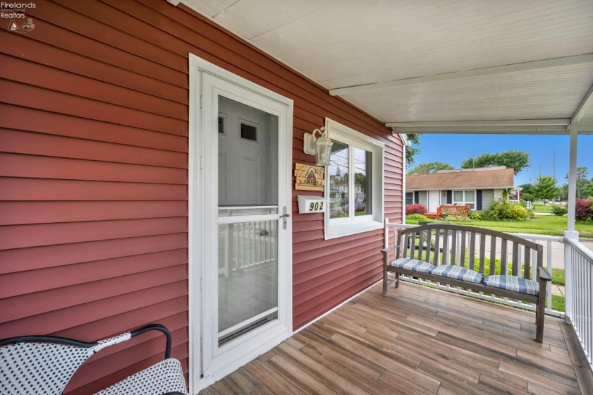 902 2nd Street, Port Clinton, 43452, 3 Bedrooms Bedrooms, ,2 BathroomsBathrooms,Residential,For Sale,2nd,20262568