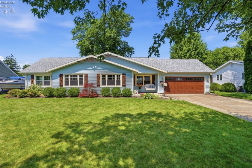746 Clinton Street, Port Clinton, 43452, 3 Bedrooms Bedrooms, ,1 BathroomBathrooms,Residential,For Sale,Clinton,20262626