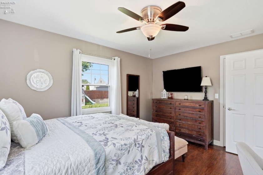 746 Clinton Street, Port Clinton, 43452, 3 Bedrooms Bedrooms, ,1 BathroomBathrooms,Residential,For Sale,Clinton,20262626