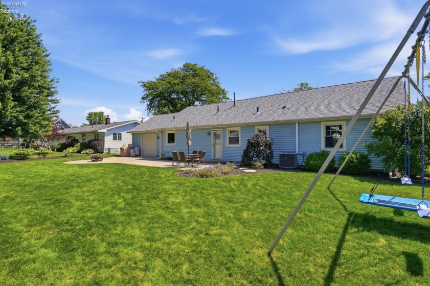 746 Clinton Street, Port Clinton, 43452, 3 Bedrooms Bedrooms, ,1 BathroomBathrooms,Residential,For Sale,Clinton,20262626
