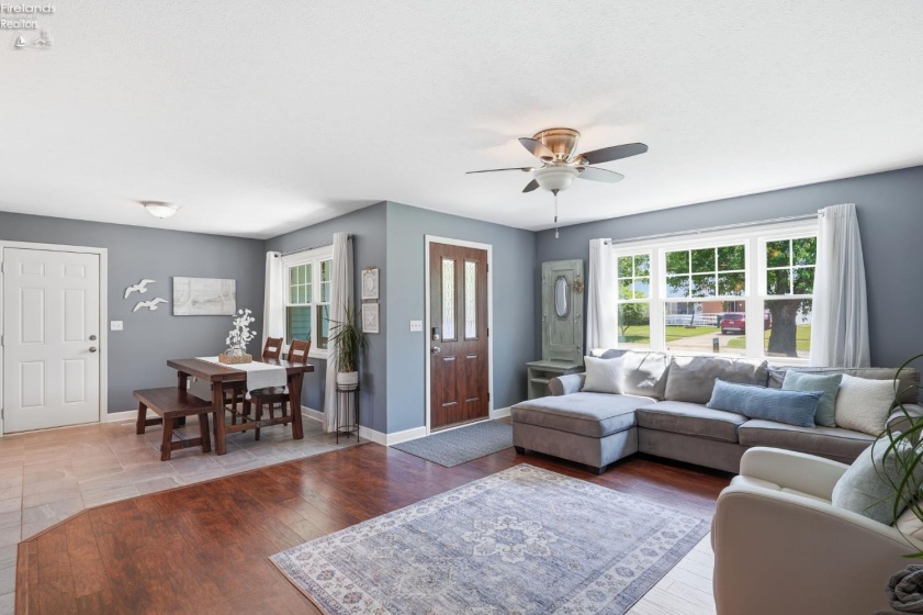 746 Clinton Street, Port Clinton, 43452, 3 Bedrooms Bedrooms, ,1 BathroomBathrooms,Residential,For Sale,Clinton,20262626