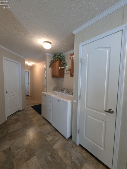 1727 Morningside Drive, Port Clinton, 43452, 2 Bedrooms Bedrooms, ,2 BathroomsBathrooms,Residential,For Sale,Morningside,20262669
