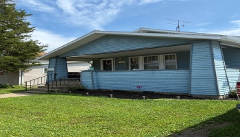 424 7th Street, Port Clinton, 43452, 3 Bedrooms Bedrooms, ,2 BathroomsBathrooms,Residential,For Sale,7th,20262659 424 7th Street, Port Clinton, 43452, 3 Bedrooms Bedrooms, ,2 BathroomsBathrooms,Residential,For Sale,7th,20262659