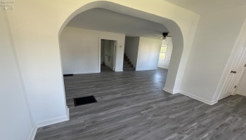 2406 Monroe Street, Sandusky, 44870, 2 Bedrooms Bedrooms, ,1 BathroomBathrooms,Residential,For Sale,Monroe,20262683 2406 Monroe Street, Sandusky, 44870, 2 Bedrooms Bedrooms, ,1 BathroomBathrooms,Residential,For Sale,Monroe,20262683
