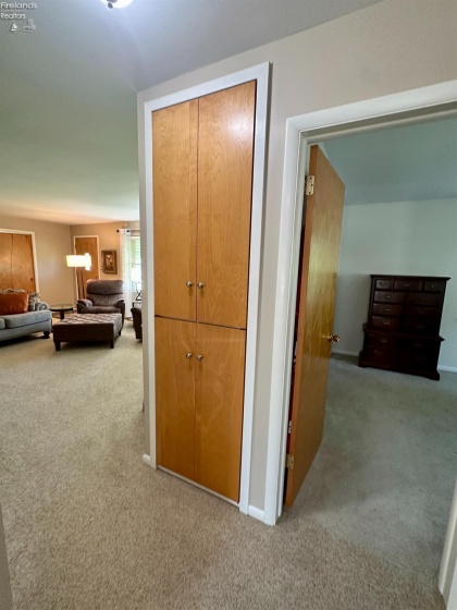 8 Lincoln Road, Tiffin, 44883, 3 Bedrooms Bedrooms, ,2 BathroomsBathrooms,Residential,For Sale,Lincoln,20262691