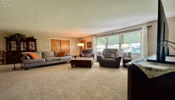 8 Lincoln Road, Tiffin, 44883, 3 Bedrooms Bedrooms, ,2 BathroomsBathrooms,Residential,For Sale,Lincoln,20262691