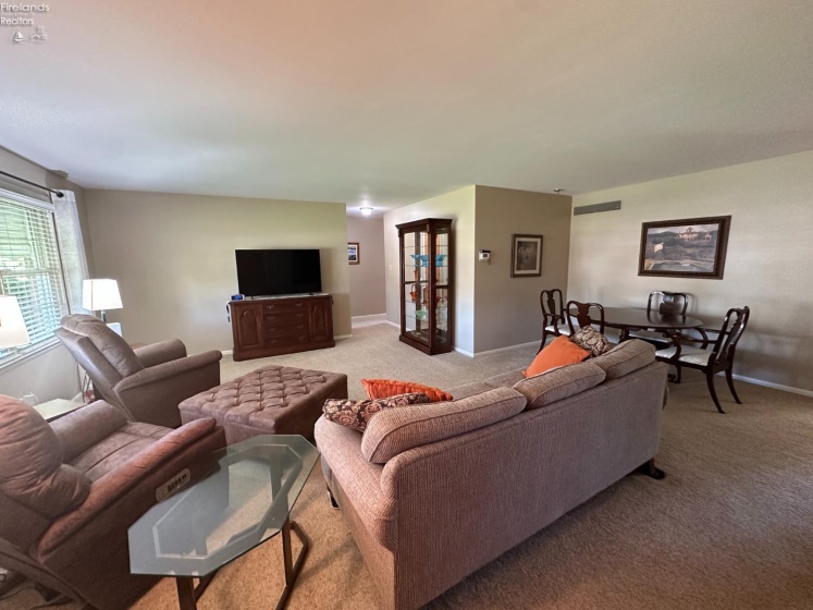 8 Lincoln Road, Tiffin, 44883, 3 Bedrooms Bedrooms, ,2 BathroomsBathrooms,Residential,For Sale,Lincoln,20262691