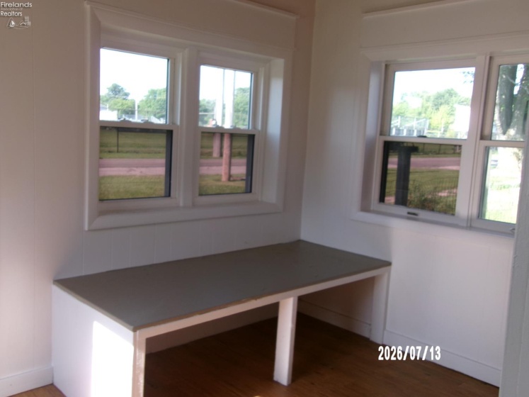 208 Washington Street, Oak Harbor, 43449, 1 Bedroom Bedrooms, ,1 BathroomBathrooms,Residential,For Sale,Washington,20262671