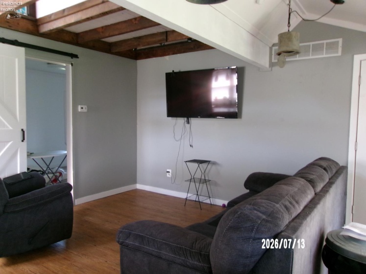 208 Washington Street, Oak Harbor, 43449, 1 Bedroom Bedrooms, ,1 BathroomBathrooms,Residential,For Sale,Washington,20262671