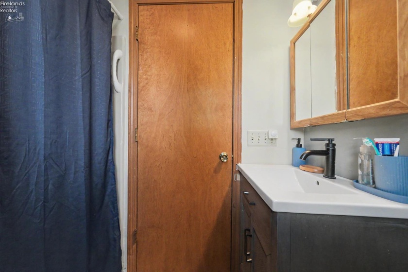 34 Brooks Court, Plymouth, 44865, 2 Bedrooms Bedrooms, ,1 BathroomBathrooms,Residential,For Sale,Brooks Court,20262694