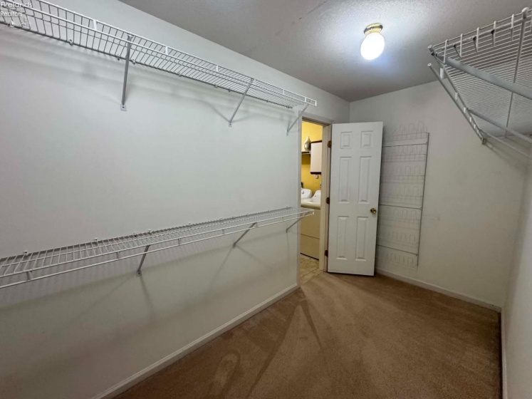 4118 Greenfield Drive, Sandusky, 44870, 3 Bedrooms Bedrooms, ,2 BathroomsBathrooms,Residential,For Sale,Greenfield,20262693