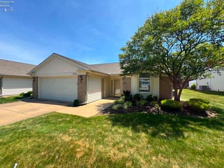 4118 Greenfield Drive, Sandusky, 44870, 3 Bedrooms Bedrooms, ,2 BathroomsBathrooms,Residential,For Sale,Greenfield,20262693