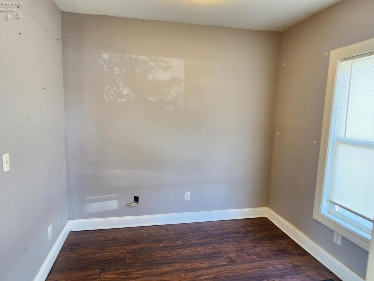281 Spring Street, Clyde, 43410, 2 Bedrooms Bedrooms, ,2 BathroomsBathrooms,Residential,For Sale,Spring Street,20262665