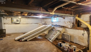 281 Spring Street, Clyde, 43410, 2 Bedrooms Bedrooms, ,2 BathroomsBathrooms,Residential,For Sale,Spring Street,20262665