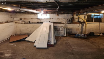 281 Spring Street, Clyde, 43410, 2 Bedrooms Bedrooms, ,2 BathroomsBathrooms,Residential,For Sale,Spring Street,20262665