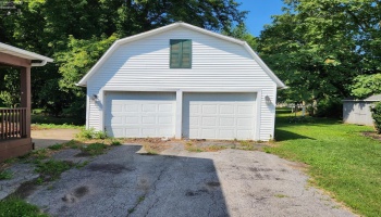 281 Spring Street, Clyde, 43410, 2 Bedrooms Bedrooms, ,2 BathroomsBathrooms,Residential,For Sale,Spring Street,20262665