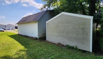 281 Spring Street, Clyde, 43410, 2 Bedrooms Bedrooms, ,2 BathroomsBathrooms,Residential,For Sale,Spring Street,20262665