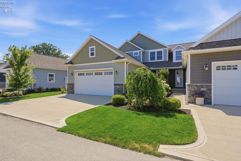 5384 Pintail Dr., Port Clinton, 43452, 4 Bedrooms Bedrooms, ,4 BathroomsBathrooms,Residential,For Sale,Pintail Dr.,20262628