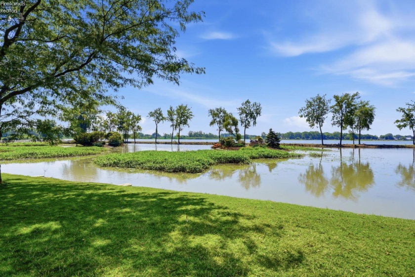 5384 Pintail Dr., Port Clinton, 43452, 4 Bedrooms Bedrooms, ,4 BathroomsBathrooms,Residential,For Sale,Pintail Dr.,20262628