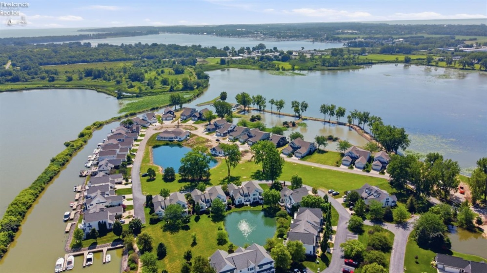 5384 Pintail Dr., Port Clinton, 43452, 4 Bedrooms Bedrooms, ,4 BathroomsBathrooms,Residential,For Sale,Pintail Dr.,20262628