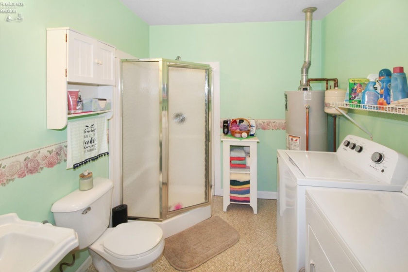 4336 Ledge Road, Port Clinton, 43452, 3 Bedrooms Bedrooms, ,2 BathroomsBathrooms,Residential,For Sale,Ledge,20262705