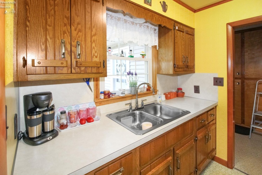 4336 Ledge Road, Port Clinton, 43452, 3 Bedrooms Bedrooms, ,2 BathroomsBathrooms,Residential,For Sale,Ledge,20262705