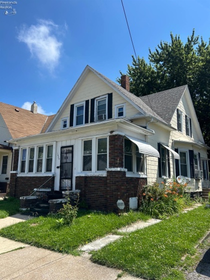 1424 Camp Street, Sandusky, 44870, 4 Bedrooms Bedrooms, ,1 BathroomBathrooms,Residential,For Sale,Camp,20262707