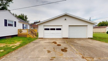 517 Euclid Street, Willard, 44890, 2 Bedrooms Bedrooms, ,1 BathroomBathrooms,Residential,For Sale,Euclid,20262695