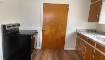 517 Euclid Street, Willard, 44890, 2 Bedrooms Bedrooms, ,1 BathroomBathrooms,Residential,For Sale,Euclid,20262695