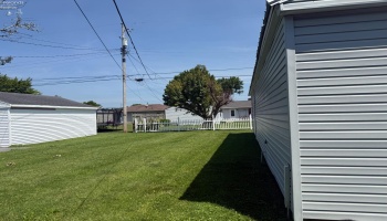 1716 Moore Street, Fremont, 43420, 3 Bedrooms Bedrooms, ,2 BathroomsBathrooms,Residential,For Sale,Moore,20262677