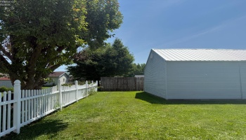 1716 Moore Street, Fremont, 43420, 3 Bedrooms Bedrooms, ,2 BathroomsBathrooms,Residential,For Sale,Moore,20262677