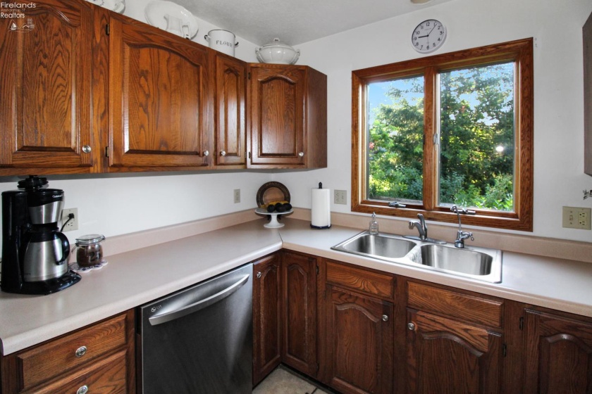 4270 Konker Road, Port Clinton, 43452, 2 Bedrooms Bedrooms, ,2 BathroomsBathrooms,Residential,For Sale,Konker,20262712