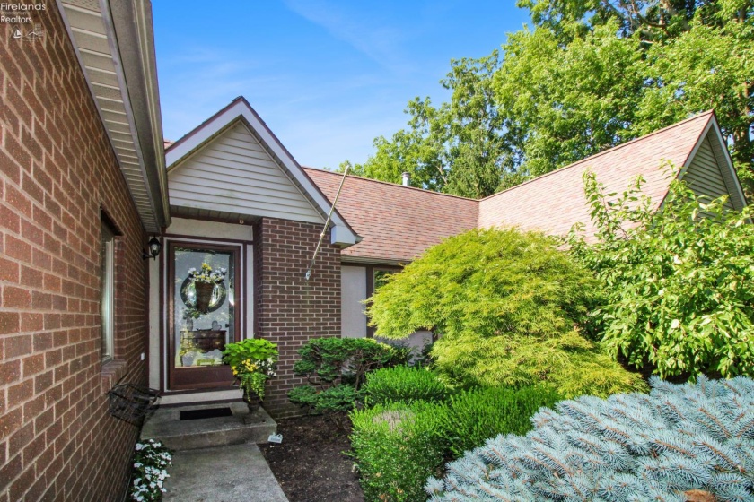 4270 Konker Road, Port Clinton, 43452, 2 Bedrooms Bedrooms, ,2 BathroomsBathrooms,Residential,For Sale,Konker,20262712