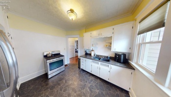 627 Madison Street, Port Clinton, 43452, 2 Bedrooms Bedrooms, ,1 BathroomBathrooms,Residential,For Sale,Madison,20262508