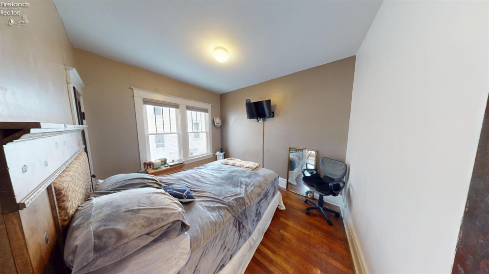 627 Madison Street, Port Clinton, 43452, 2 Bedrooms Bedrooms, ,1 BathroomBathrooms,Residential,For Sale,Madison,20262508