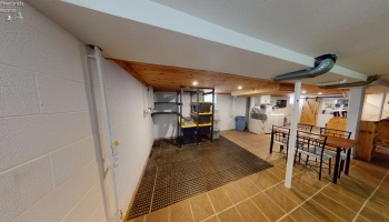 627 Madison Street, Port Clinton, 43452, 2 Bedrooms Bedrooms, ,1 BathroomBathrooms,Residential,For Sale,Madison,20262508