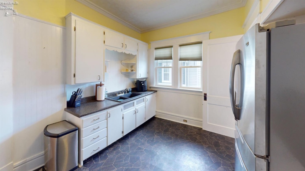 627 Madison Street, Port Clinton, 43452, 2 Bedrooms Bedrooms, ,1 BathroomBathrooms,Residential,For Sale,Madison,20262508