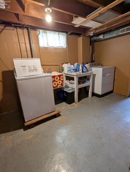 526 48th Street, Sandusky, 44870, 3 Bedrooms Bedrooms, ,1 BathroomBathrooms,Residential,For Sale,48th,20262505