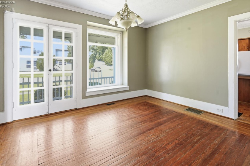 426 N Sandusky, Bellevue, 44811, 3 Bedrooms Bedrooms, ,2 BathroomsBathrooms,Residential,For Sale,N Sandusky,20262585