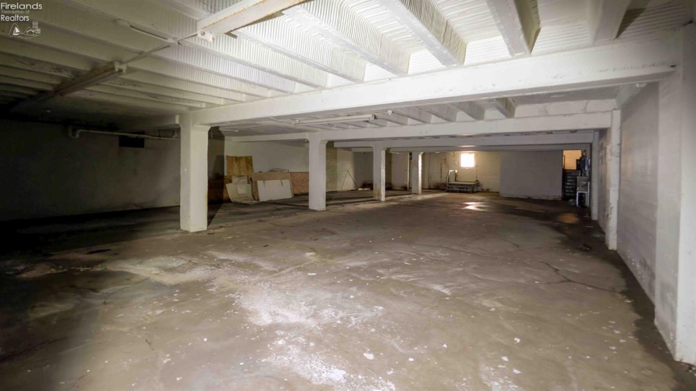 301 Water Street, Sandusky, 44870, ,Commercial,For Sale,Water,20262713