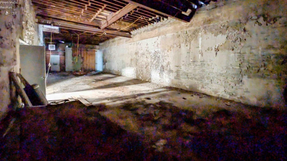 301 Water Street, Sandusky, 44870, ,Commercial,For Sale,Water,20262713