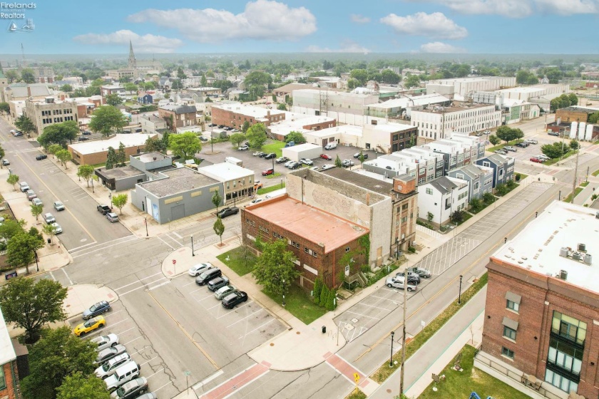 301 Water Street, Sandusky, 44870, ,Commercial,For Sale,Water,20262713