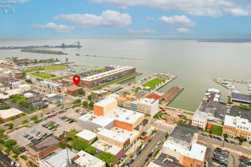 301 Water Street, Sandusky, 44870, ,Commercial,For Sale,Water,20262713