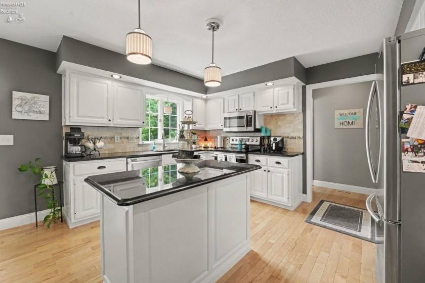 1040 Monroe Street, Bellevue, 44811, 4 Bedrooms Bedrooms, ,3 BathroomsBathrooms,Residential,For Sale,Monroe,20262719