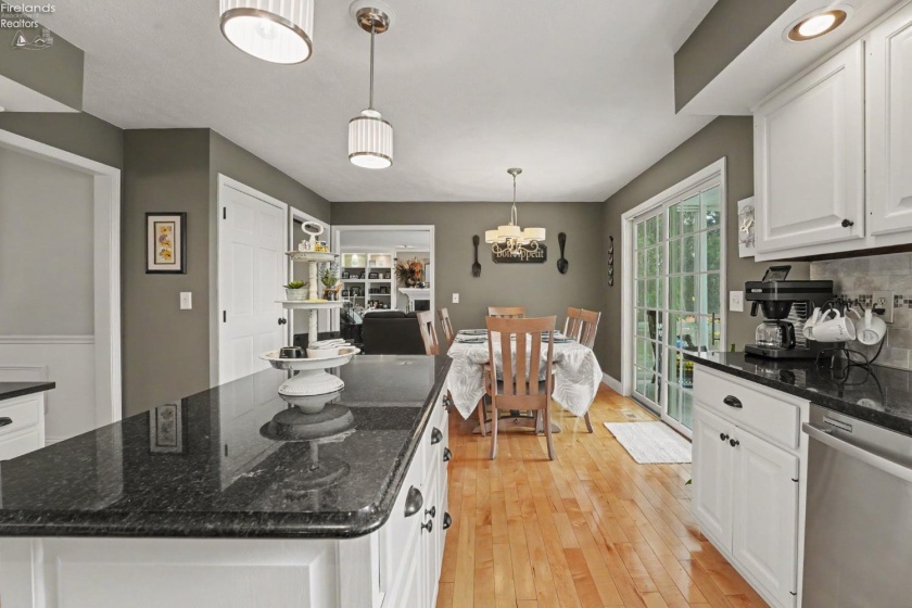1040 Monroe Street, Bellevue, 44811, 4 Bedrooms Bedrooms, ,3 BathroomsBathrooms,Residential,For Sale,Monroe,20262719